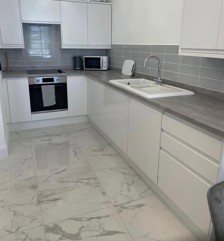 Ballycastle Town Centre Studio Apartment 外观 照片